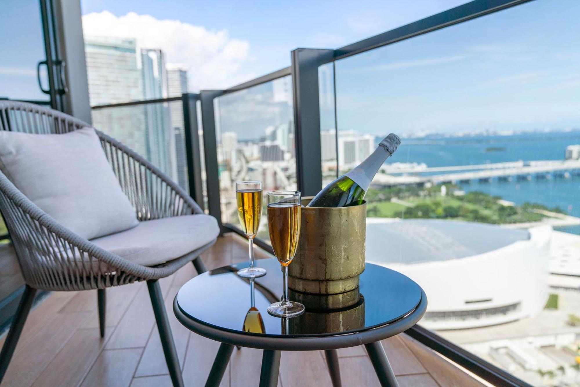 Downtown By Miami Vacation Rentals Ngoại thất bức ảnh