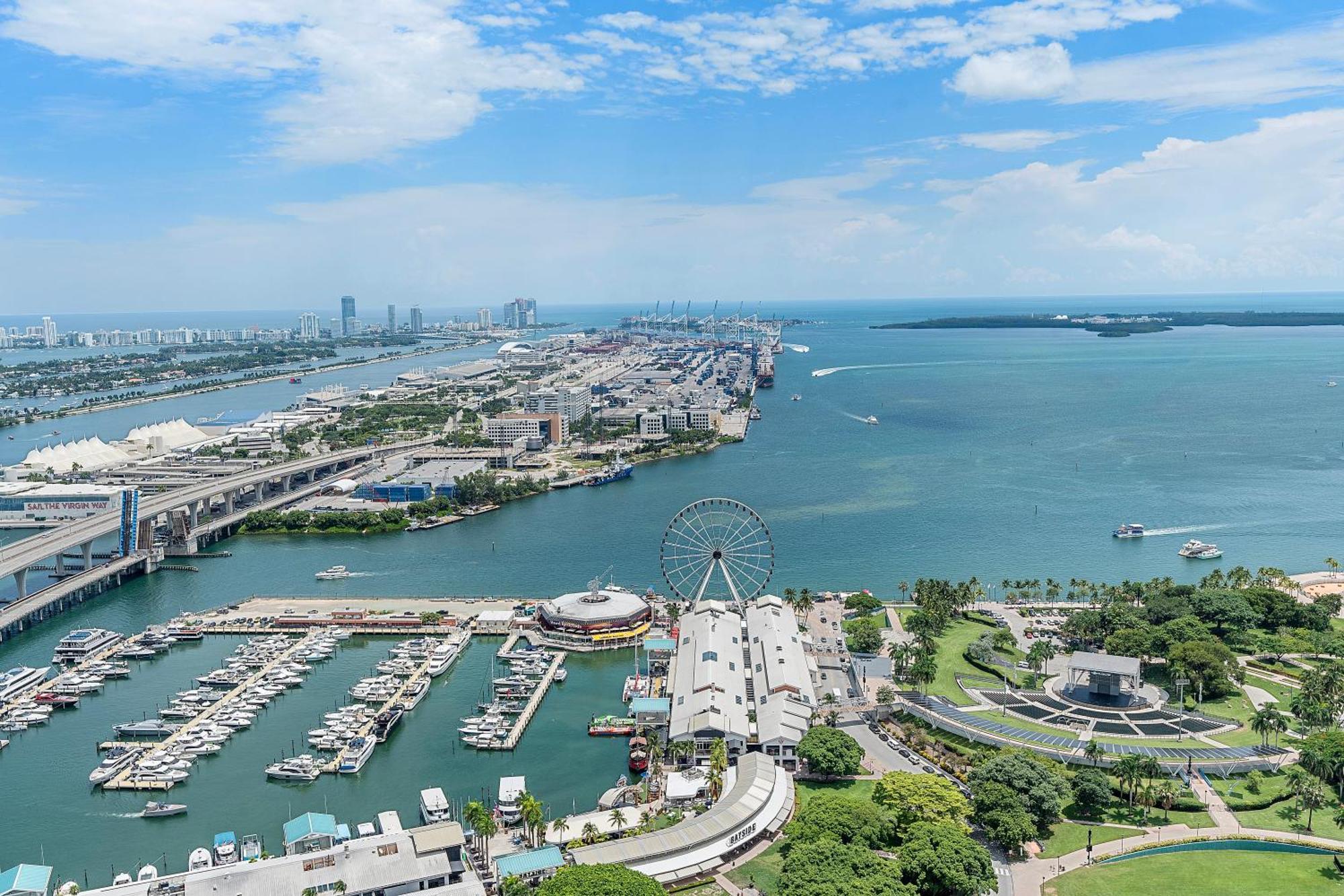 Downtown By Miami Vacation Rentals Ngoại thất bức ảnh