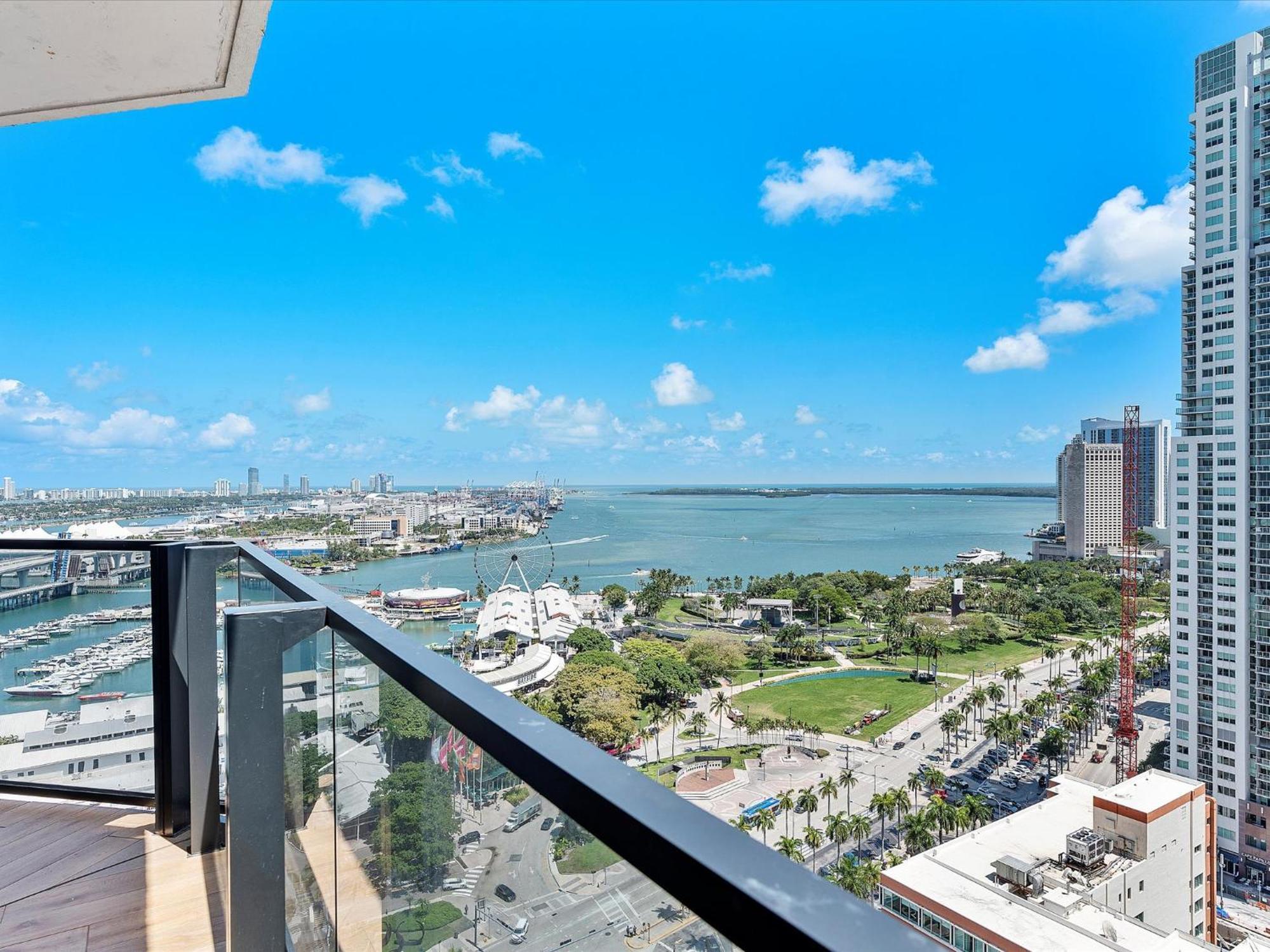 Downtown By Miami Vacation Rentals Ngoại thất bức ảnh