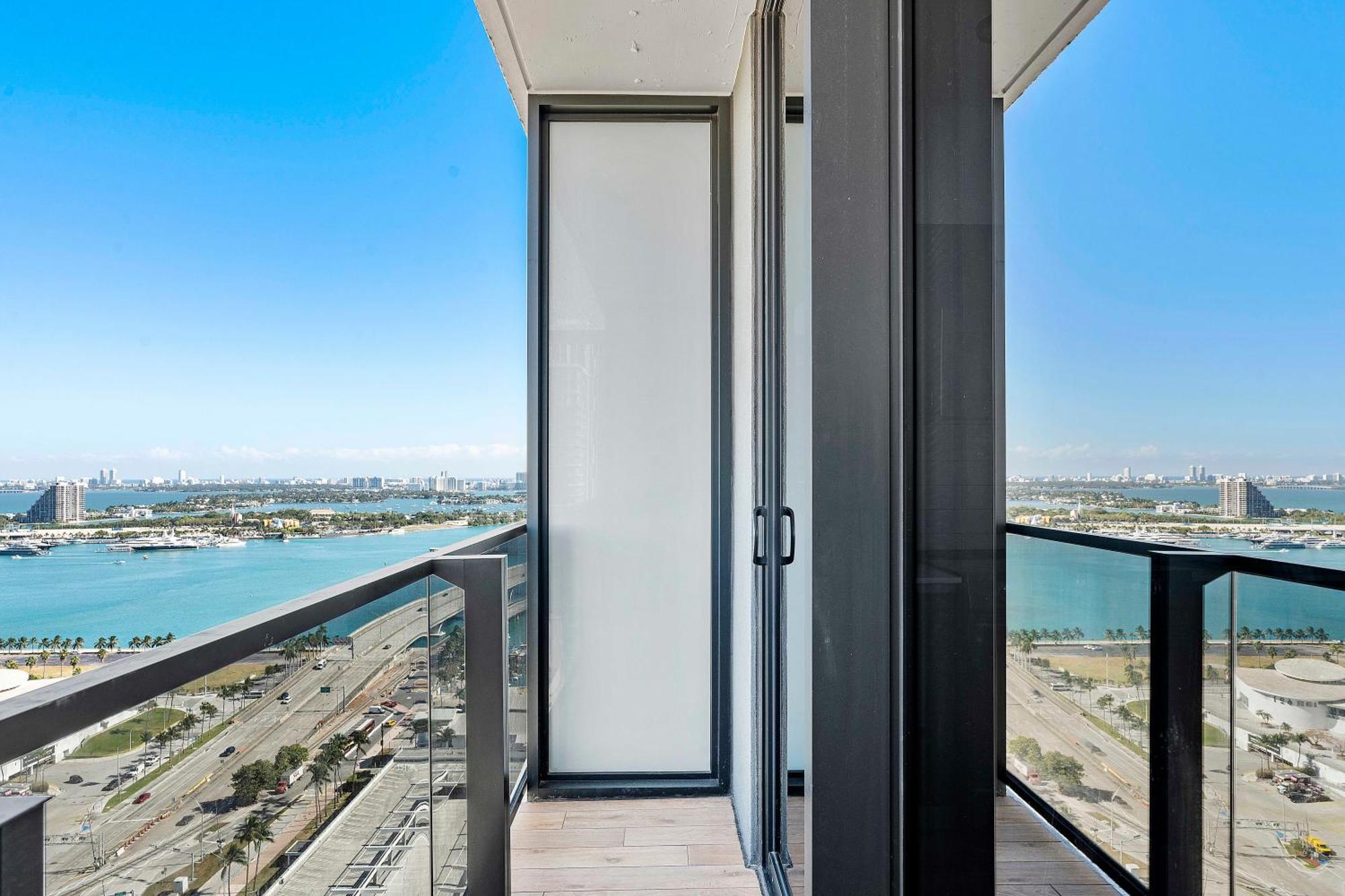Downtown By Miami Vacation Rentals Ngoại thất bức ảnh