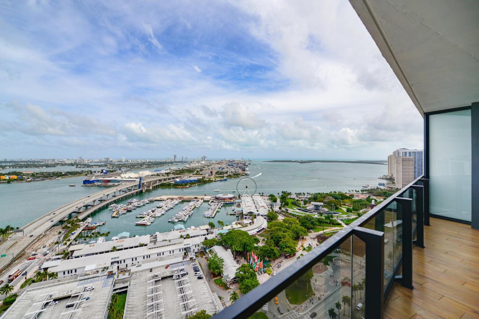 Downtown By Miami Vacation Rentals Ngoại thất bức ảnh