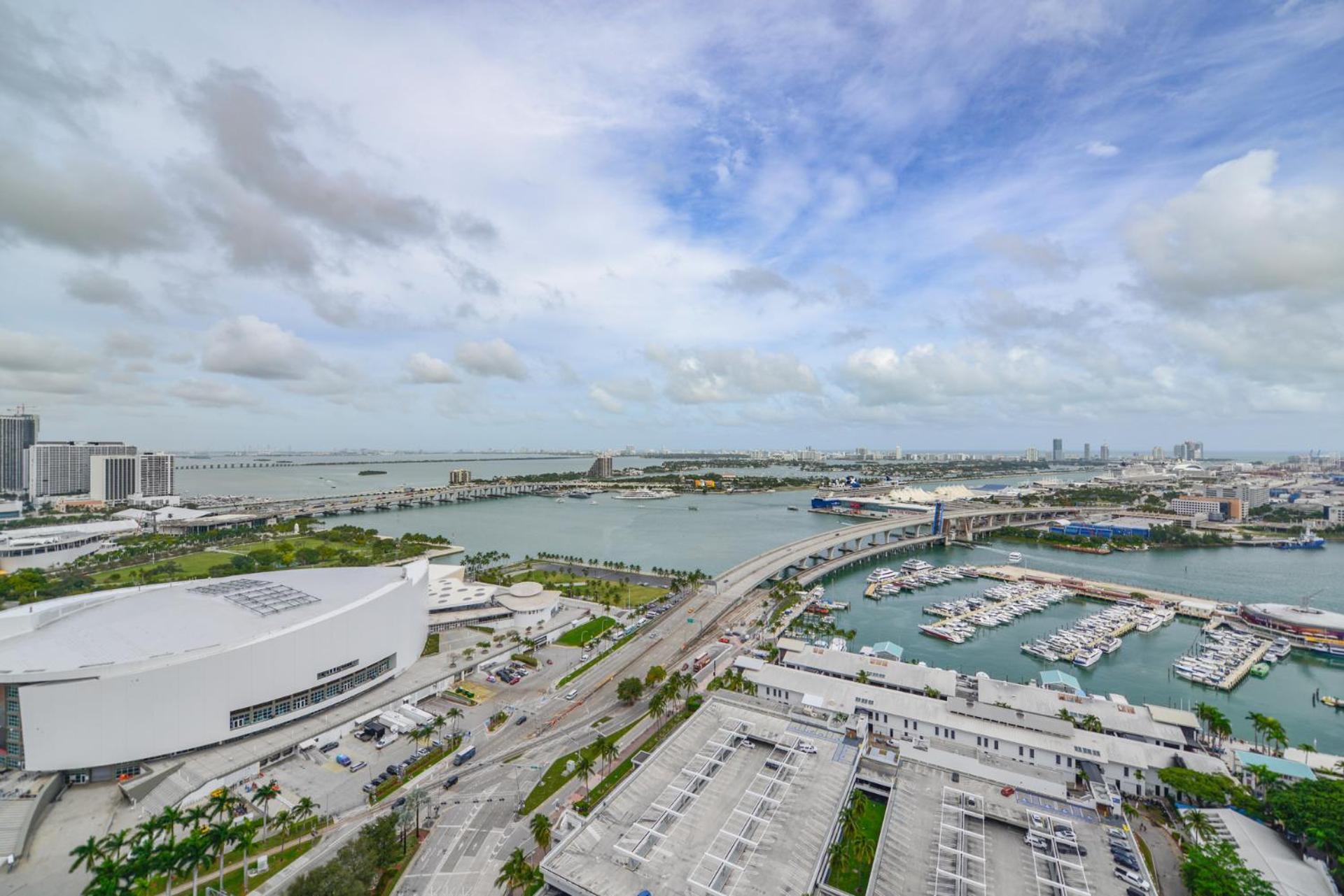Downtown By Miami Vacation Rentals Ngoại thất bức ảnh
