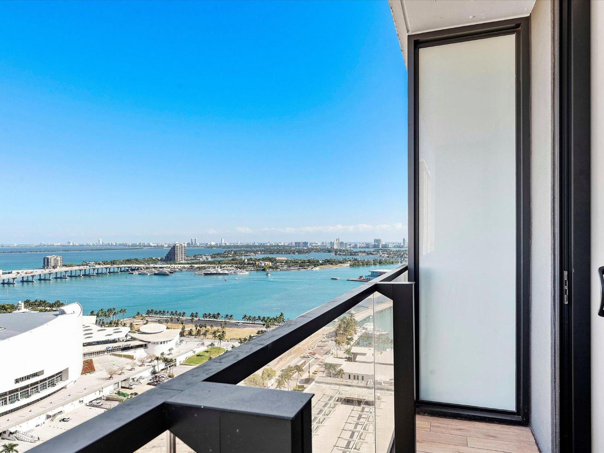 Downtown By Miami Vacation Rentals Ngoại thất bức ảnh
